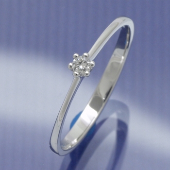 Solitaire Ring mit 0,05 ct