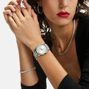 Zeitlose Schönheit: Die Tamaris Damenuhr – eine harmonische Kombination aus Eleganz und sportlicher Moderne