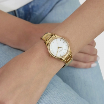 s.Oliver Damenuhr – Goldene Eleganz mit funkelndem Detail